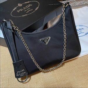 Prada re-edition 2005 nylon bag